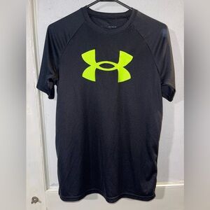 Under Armour Boy’s Black Shirt